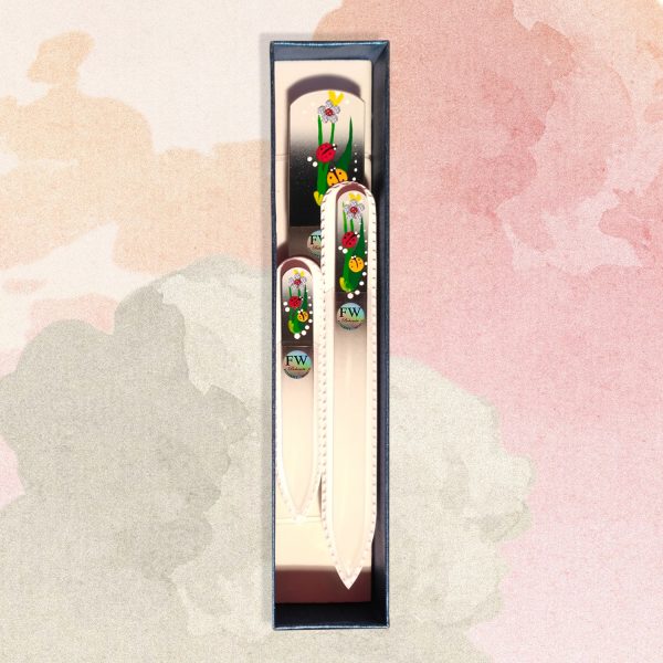 Premium Gift Set"LadyBug" Glass Nail Files & Glass Foot File in a Gift Box - 3pcs Manicure and Pedicure Set (white/black) - Image 4